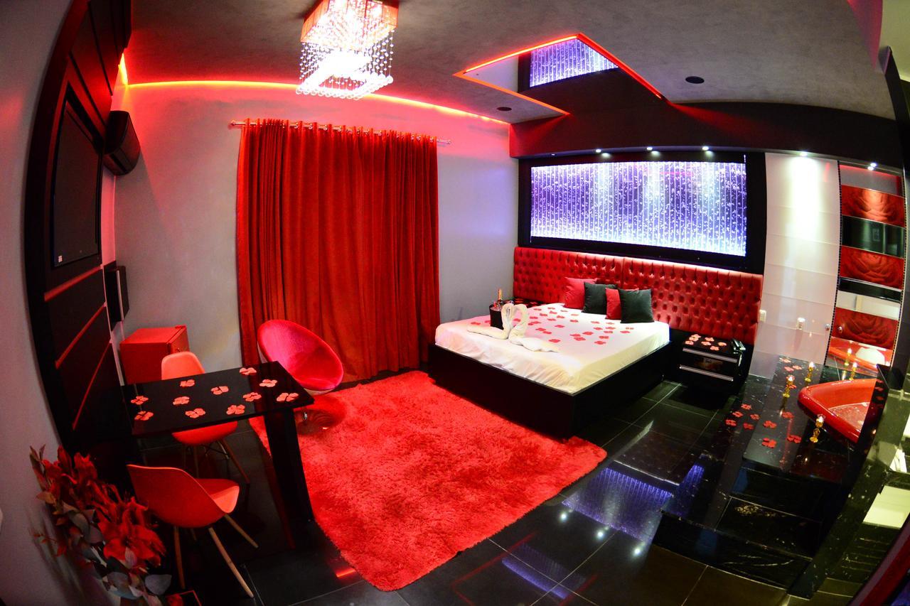 פאסו פונדו Helus Motel מראה חיצוני תמונה